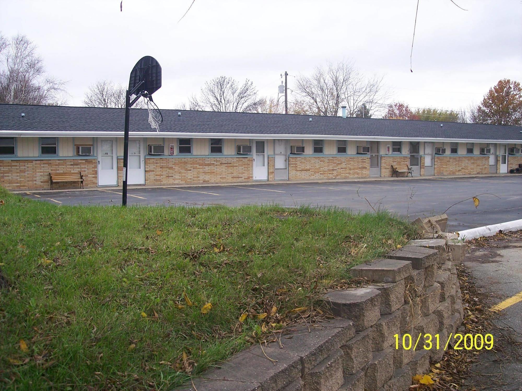 Grand View Motel Beaver Dam Esterno foto