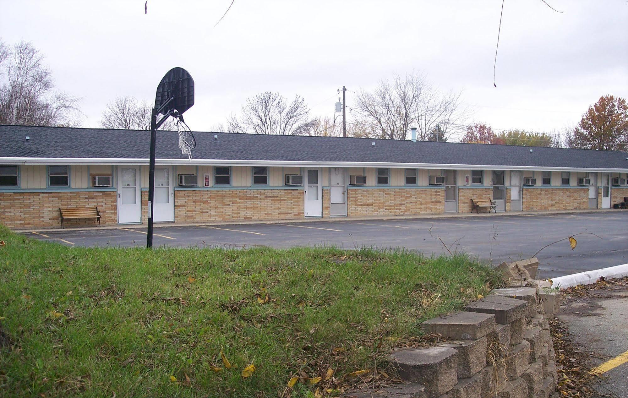Grand View Motel Beaver Dam Esterno foto